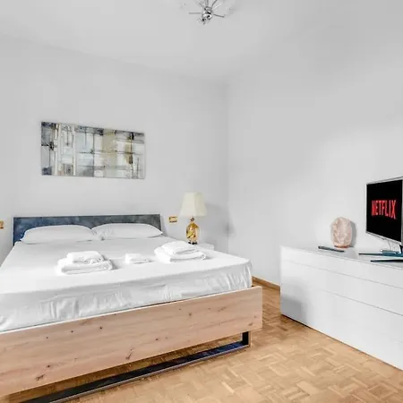 La Galleria D'arte Di Desenzano -luxury Gold Loft- *